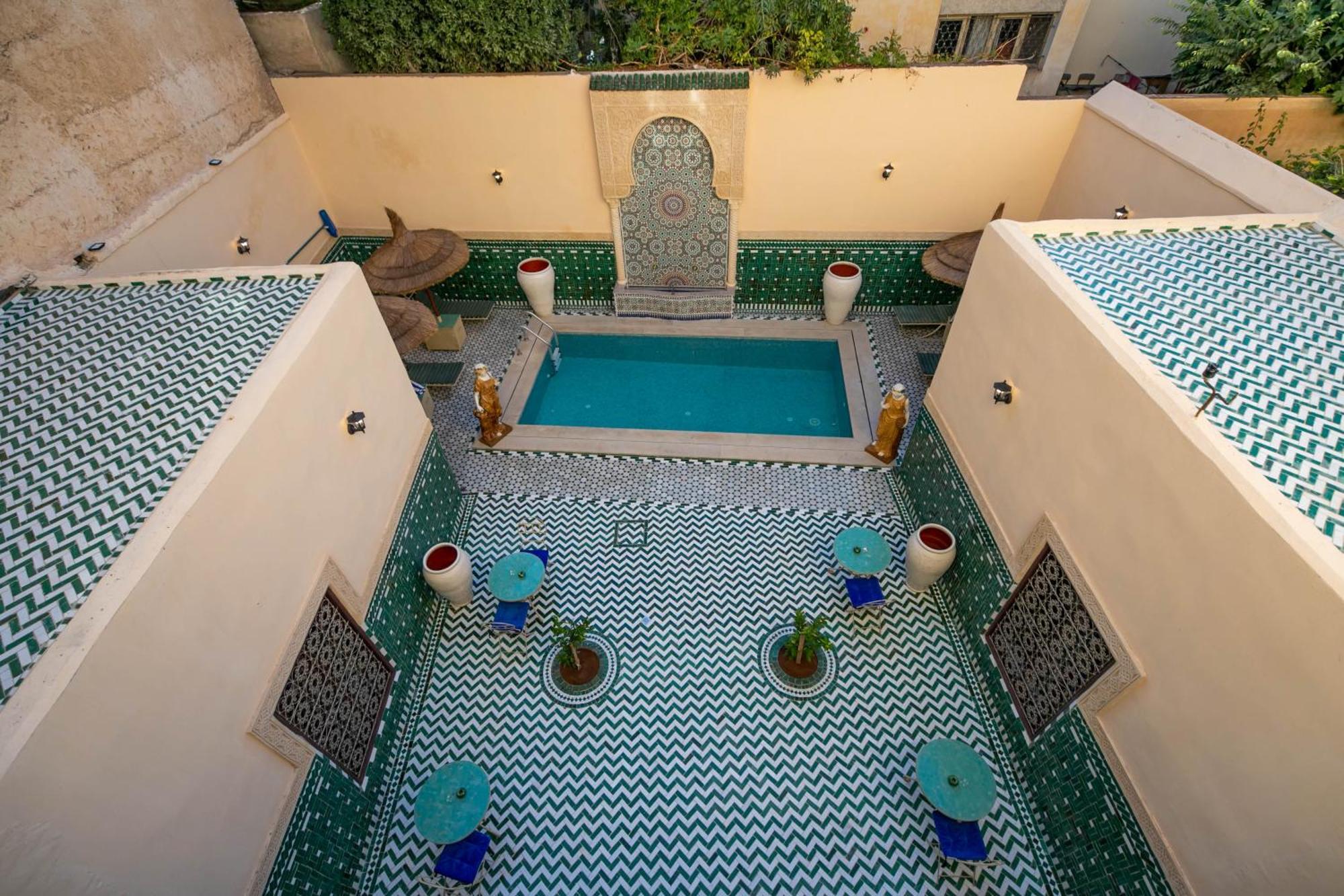 Ziyat & Riad 5*